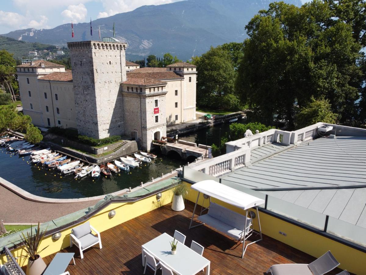 Апартаменти Attico La Rocca Рива-дель-Гарда Екстер'єр фото